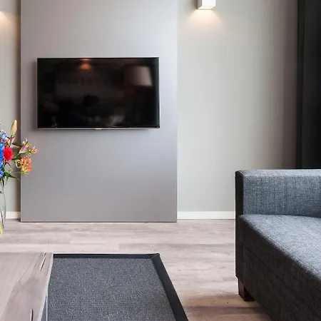 Yays Island By Numa Apartahotel 4*