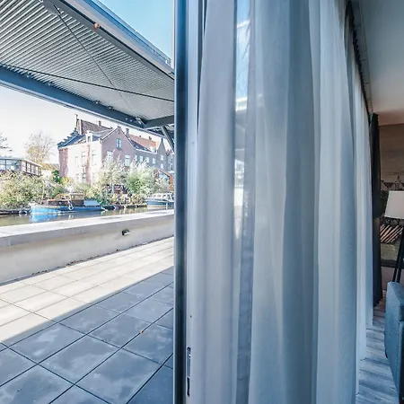 Yays Island By Numa Ámsterdam